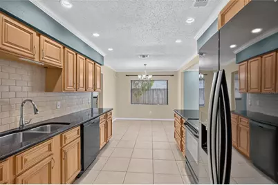 6411 Santa Monica Drive, Tampa, FL 33615 - Photo 7