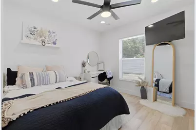 [Address not provided], Tampa, FL 33607 - Photo 11