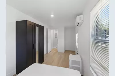 [Address not provided], Tampa, FL 33607 - Photo 19