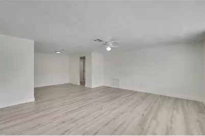 7225 Seashore Drive, Port Richey, FL 34668 - Photo 7