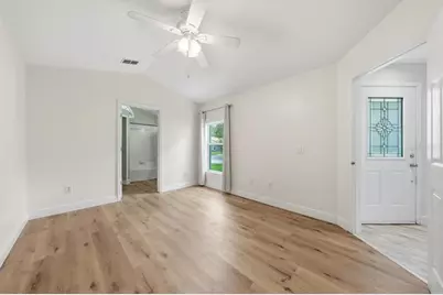 5863 Meadowpark Place, Lithia, FL 33547 - Photo 9