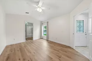 5863 Meadowpark Pl, Lithia, FL 33547 - Photo 9