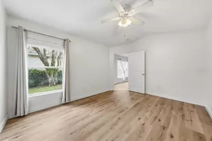 5863 Meadowpark Pl, Lithia, FL 33547 - Photo 11