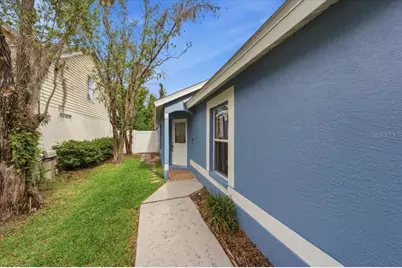 5863 Meadowpark Place, Lithia, FL 33547 - Photo 3