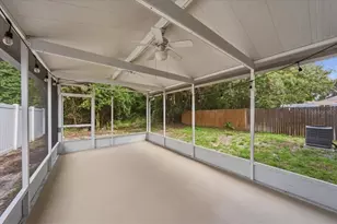 5863 Meadowpark Pl, Lithia, FL 33547 - Photo 33