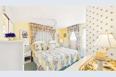 7901 40th Avenue N #74, Saint Petersburg, FL 33709 - Photo 19