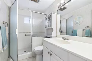 7901 40th Ave N, Saint Petersburg, FL 33709 - Photo 27