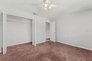 12407 Oak Cedar Pl, Tampa, FL 33612 - Photo 17