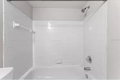 12407 Oak Cedar Place #202, Tampa, FL 33612 - Photo 15