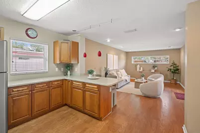 607 N Lincoln Avenue, Tampa, FL 33609 - Photo 9