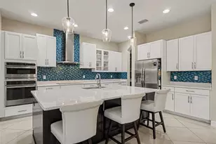 13817 Moonstone Canyon Dr, Riverview, FL 33579 - Photo 3