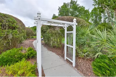 7521 Melogold Circle, Land O Lakes, FL 34637 - Photo 37