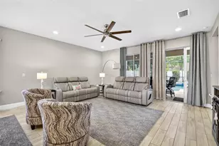 29894 Chapel Chase Dr, Wesley Chapel, FL 33545 - Photo 19