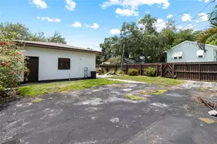 2820 53rd St S, Gulfport, FL 33707 - Photo 31