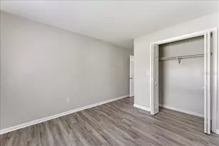 7210 N Manhattan Ave, Tampa, FL 33614 - Photo 13