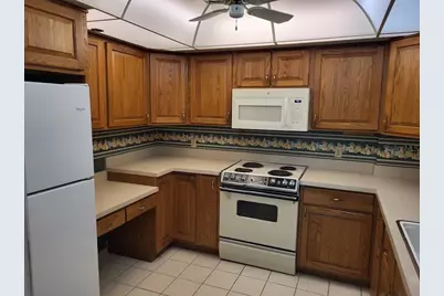1 Key Capri #209E, Treasure Island, FL 33706 - Photo 13
