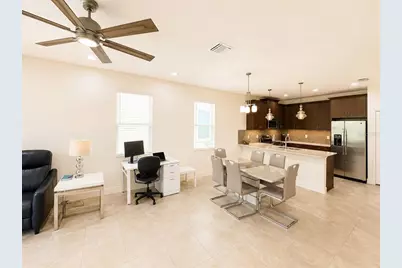 6118 Voyagers Place, Apollo Beach, FL 33572 - Photo 9
