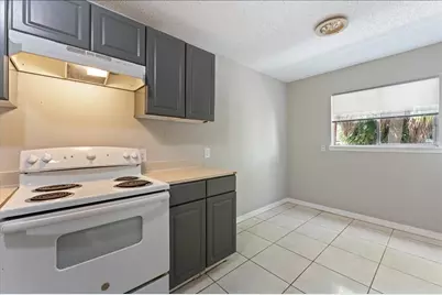 6345 Newtown Circle #45B2, Tampa, FL 33615 - Photo 7