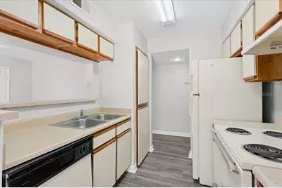 8641 Fancy Finch Drive #102, Tampa, FL 33614 - Photo 5