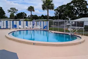 7803 46th Ave N, Saint Petersburg, FL 33709 - Photo 27