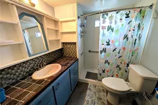 7803 46th Ave N, Saint Petersburg, FL 33709 - Photo 7