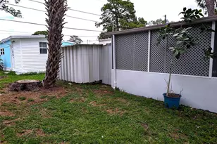 7803 46th Ave N, Saint Petersburg, FL 33709 - Photo 13