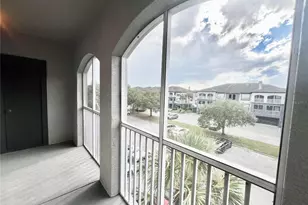 13025 Sanctuary Cove Dr, Tampa, FL 33637 - Photo 7