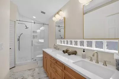 1809 Erin Brooke Drive, Valrico, FL 33594 - Photo 15