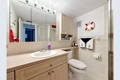4550 Cove Circle #302, Saint Petersburg, FL 33708 - Photo 35