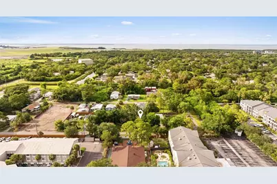 3233 Laurel Avenue, Clearwater, FL 33762 - Photo 11