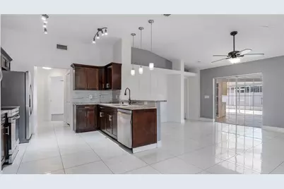 10536 Salisbury Street, Riverview, FL 33569 - Photo 21