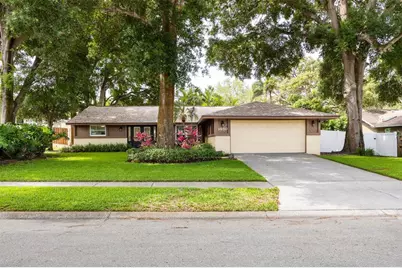 1430 Sutton Place Dr, Palm Harbor, FL 34683 - Photo 1