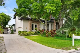 4905 W Spring Lake Dr, Tampa, FL 33629 - Photo 5
