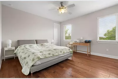 4905 W Spring Lake Drive, Tampa, FL 33629 - Photo 35