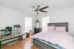 8636 Mallard Reserve Dr, Tampa, FL 33614 - Photo 7