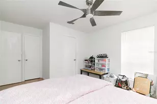 8636 Mallard Reserve Dr, Tampa, FL 33614 - Photo 9
