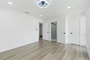 907 Leisure Ave, Tampa, FL 33613 - Photo 11