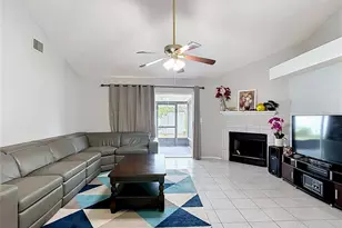 7110 Hollowell Dr, Tampa, FL 33634 - Photo 5
