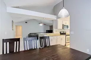 7110 Hollowell Dr, Tampa, FL 33634 - Photo 13