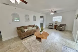 6945 Orkney Ave N, Saint Petersburg, FL 33709 - Photo 5