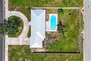 37121 Meridian Ave, Dade City, FL 33525 - Photo 3