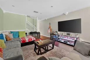 10818 Brickside Ct, Riverview, FL 33579 - Photo 5