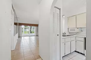 3127 Mission Grove Dr, Palm Harbor, FL 34684 - Photo 5