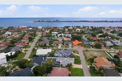 661 7th Avenue N, Tierra Verde, FL 33715 - Photo 45