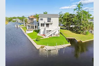 5247 Tropical Point, Weeki Wachee, FL 34607 - Photo 7