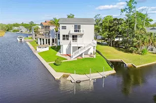 5247 Tropical Point, Weeki Wachee, FL 34607 - Photo 7