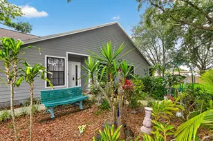 2728 Bentley Dr, Palm Harbor, FL 34684 - Photo 3