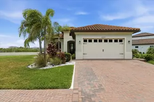 2317 5th St E, Palmetto, FL 34221 - Photo 1