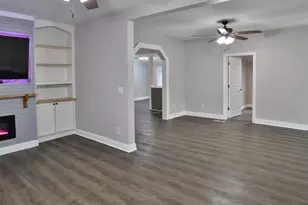 3016 N Maryland Ave, Plant City, FL 33563 - Photo 15