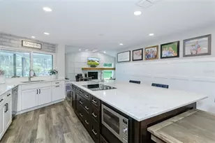 3230 Sandy Ridge Dr, Clearwater, FL 33761 - Photo 17
